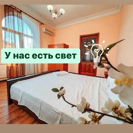 Apartments On Kreshchatik 17 키예프 외부 사진