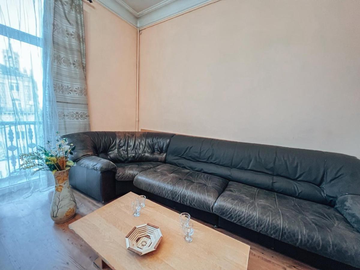 Apartments On Kreshchatik 17 키예프 외부 사진