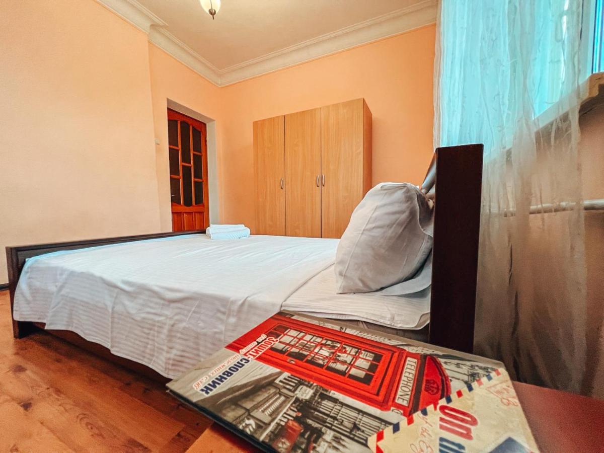 Apartments On Kreshchatik 17 키예프 외부 사진