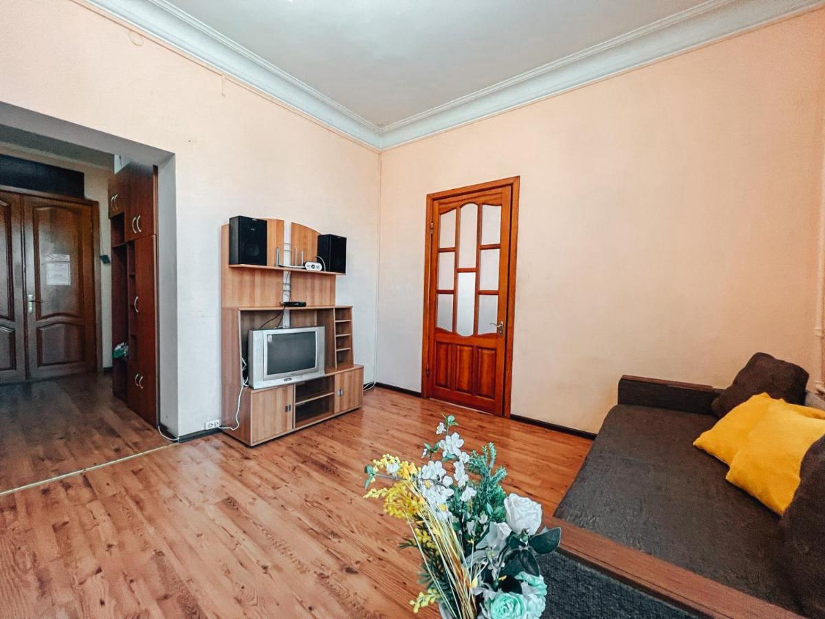 Apartments On Kreshchatik 17 키예프 외부 사진